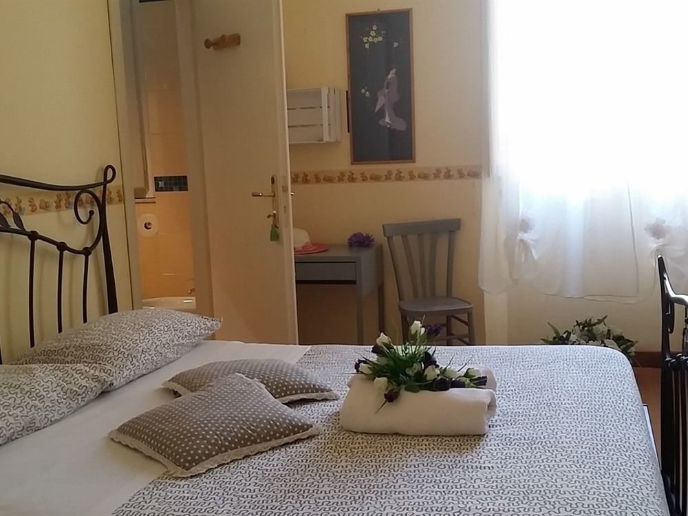 La Dolce Vita Guesthouse Rome Extérieur photo
